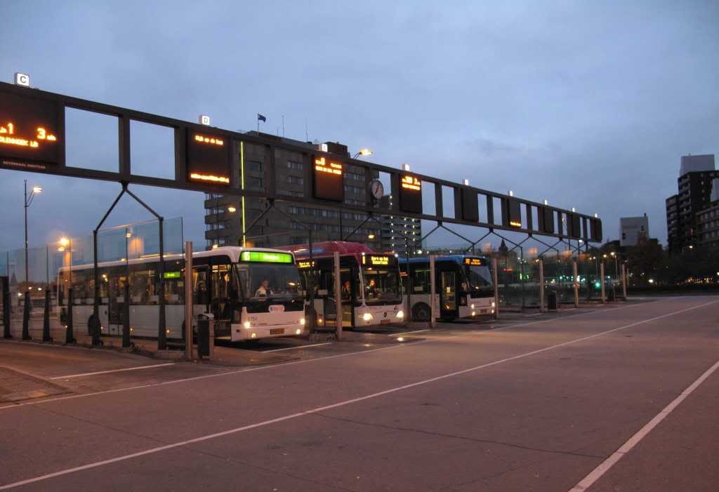 Busstation nijmegen.jpg